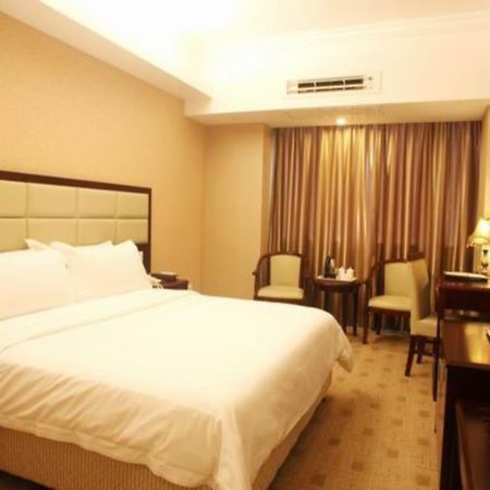 Vienna Meilong Branch Hotel Shenzhen Exterior foto